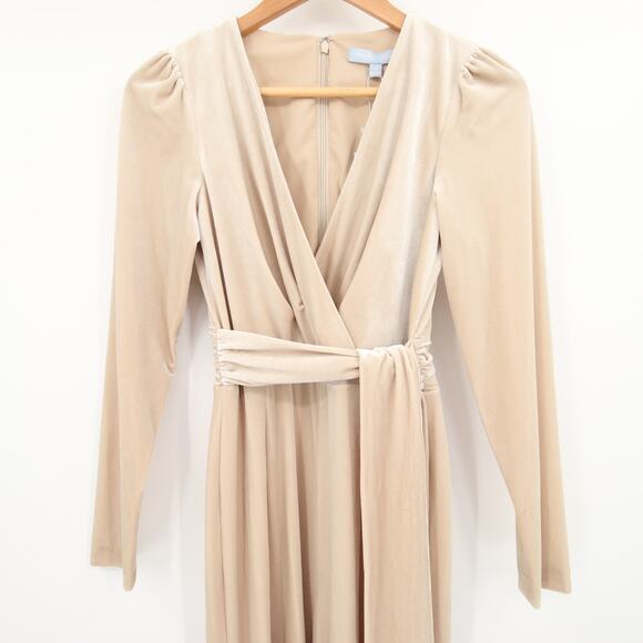 Antonio Melani Jumpsuit Champagne Beige Velvet Long Sleeve V Neck Wrap Tie 0 - Picture 3 of 12